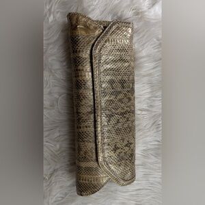💯Leather Elegant Gold Snakeskin Clutch